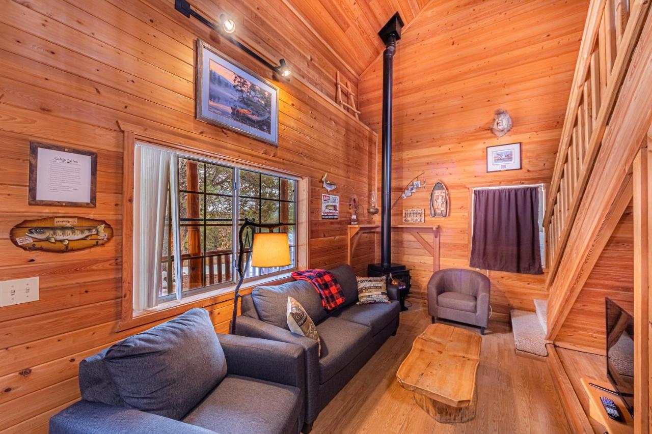 Cabin #4 The Wolves Den - Pet Friendly- Sleeps 6 - Playground & Game Room 패이슨 외부 사진